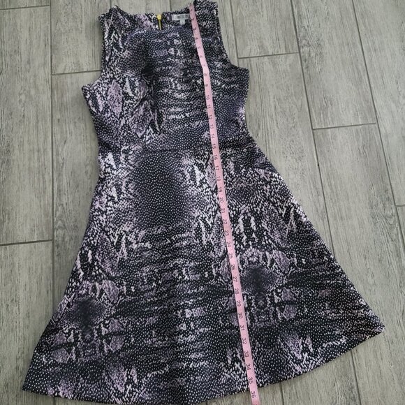 Jennifer Lopez women's fit and flare dark grey scuba formal dress size 4 - Picture 5 of 13